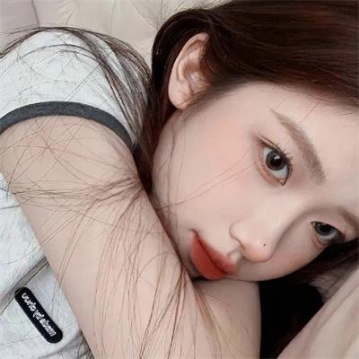 恋综女嘉宾假唱穿帮，一夜掉粉百万，一夜之间持续发酵